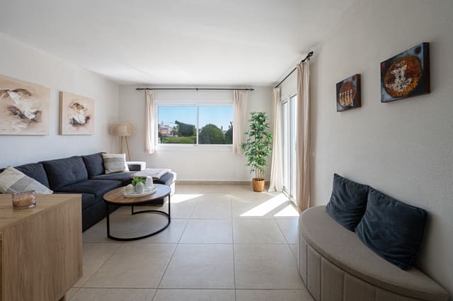 2 soveværelse Byhus til salg i Miraflores, Mijas med swimmingpool - € 745.000 (Ref: 9670490)