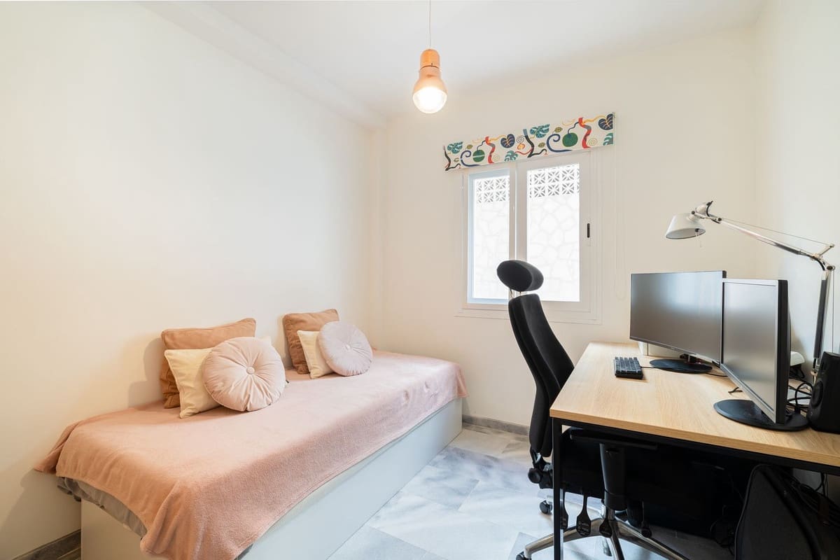 3 Zimmer Haus zu verkaufen in Fuengirola mit Pool - 589.000 € (Ref: 9670495)