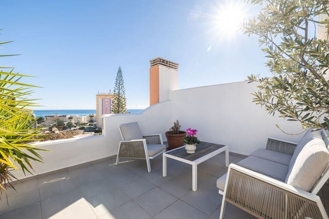 3 Zimmer Haus zu verkaufen in Centro ciudad, Fuengirola mit Pool - 589.000 € (Ref: 9670495)