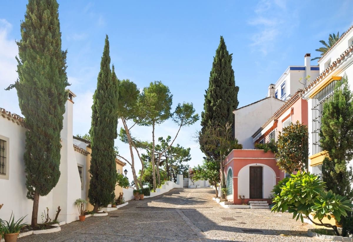 2 quarto Casa em Banda para venda em La Heredia com piscina - 525 000 € (Ref: 9670496)