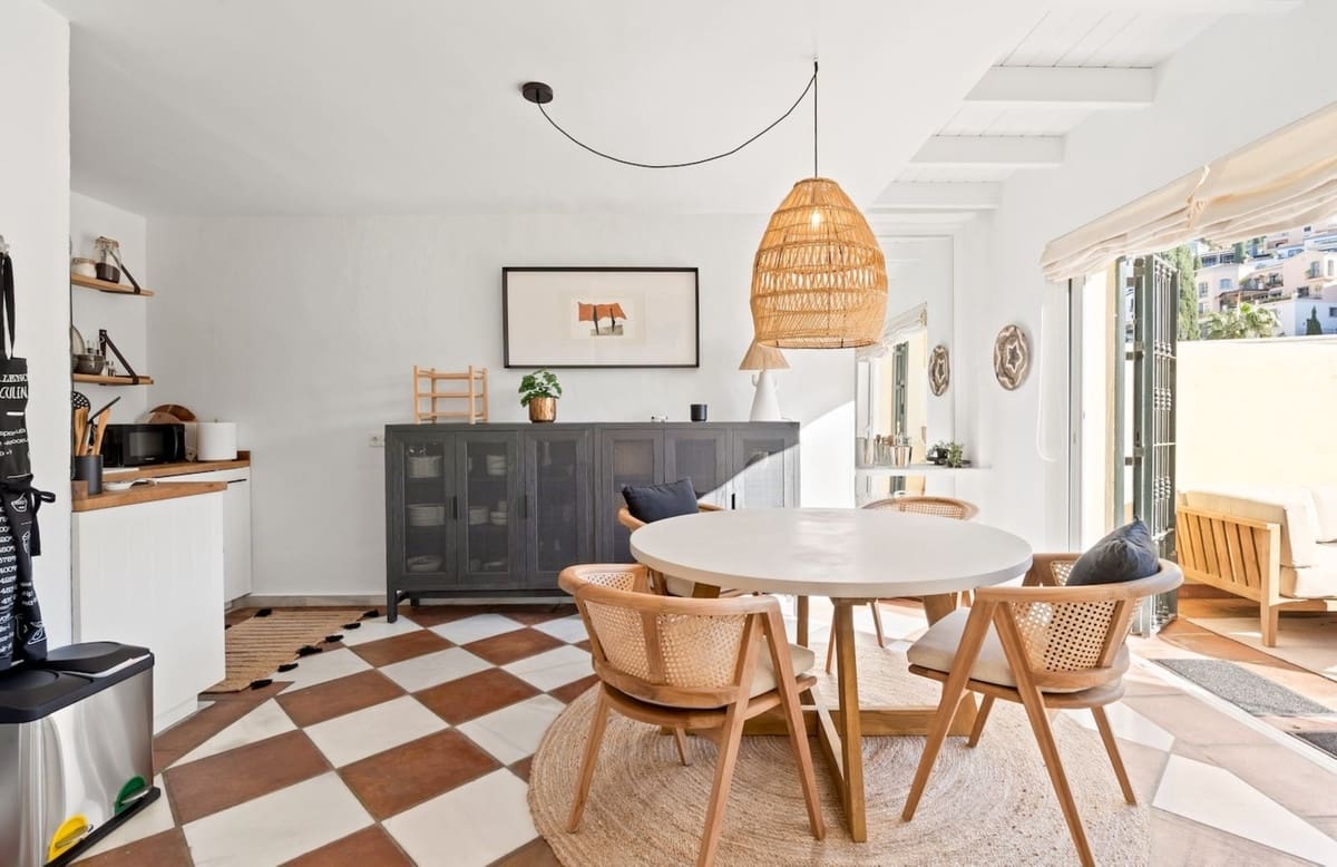 2 quarto Casa em Banda para venda em La Heredia com piscina - 525 000 € (Ref: 9670496)