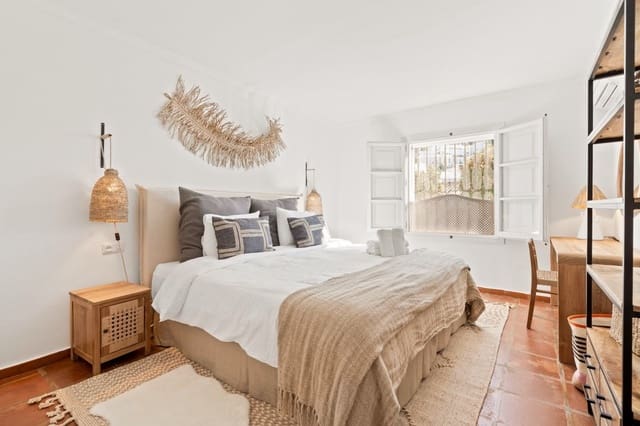 2 quarto Casa em Banda para venda em La Heredia, Benahavís com piscina - 525 000 € (Ref: 9670496)