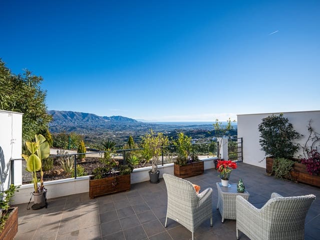 3 camera da letto Casa in vendita in Marbella con piscina - 649.000 € (Rif: 9670501)