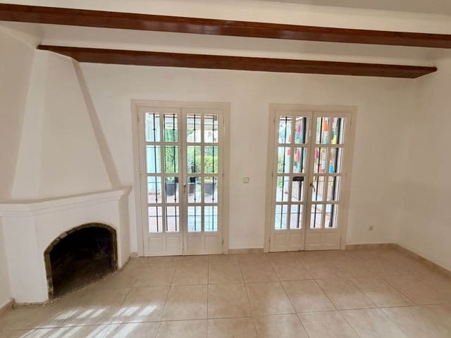 3 slaapkamer Huis te koop in Ricardo Soriano, Marbella met zwembad - € 650.000 (Ref: 9670504)