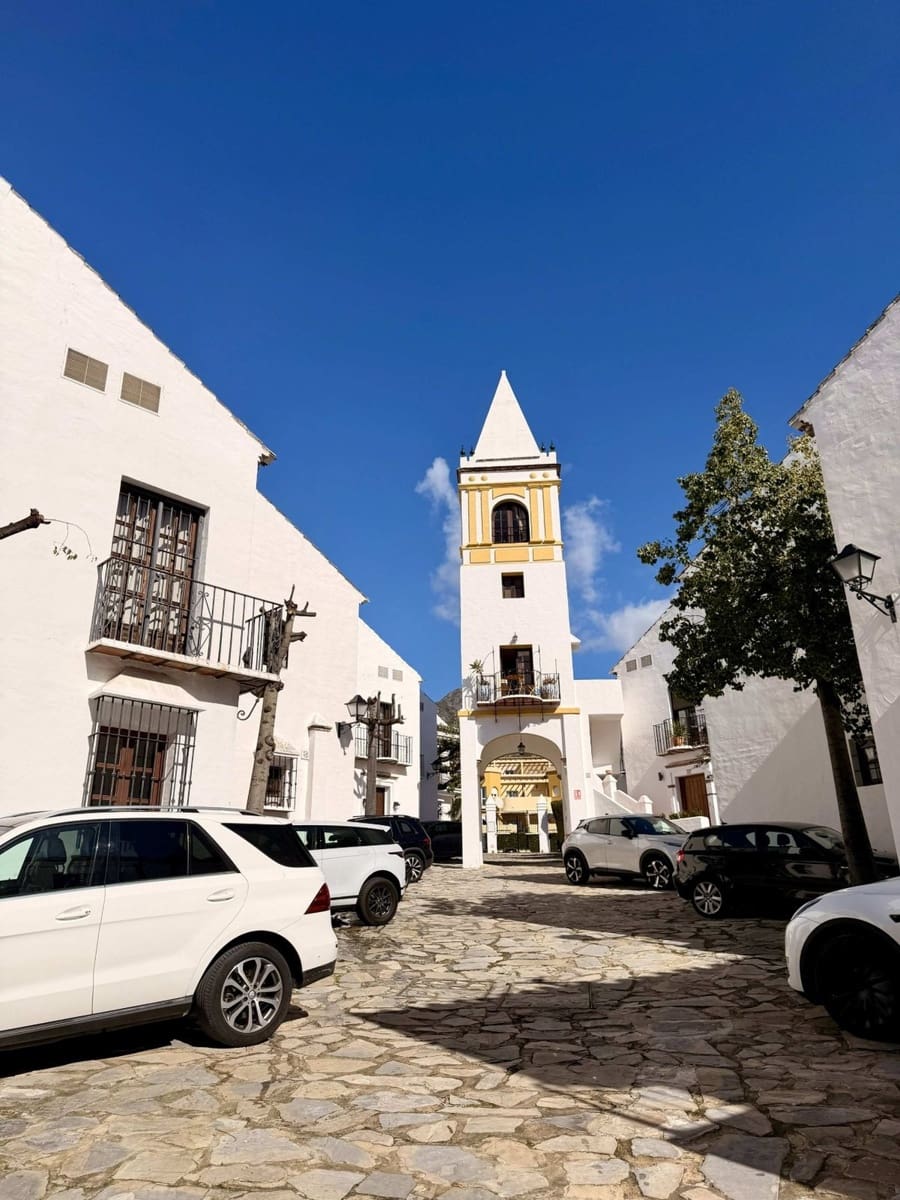 3 slaapkamer Huis te koop in Marbella met zwembad - € 650.000 (Ref: 9670504)