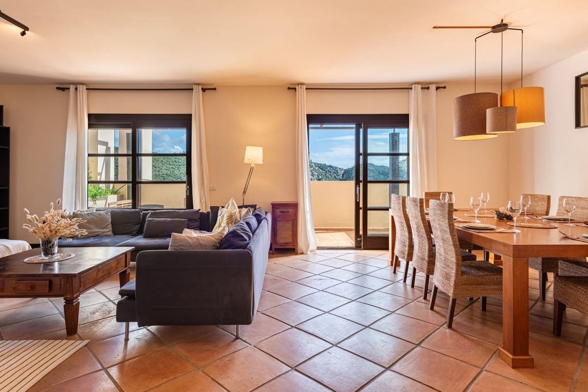 4 Zimmer Haus zu verkaufen in Benahavis mit Pool Garage - 598.000 € (Ref: 9670505)