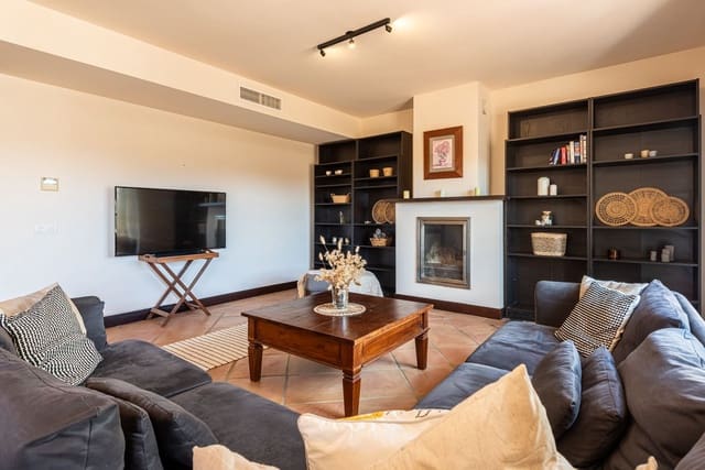 4 Zimmer Haus zu verkaufen in Benahavís pueblo, Benahavís mit Pool Garage - 598.000 € (Ref: 9670505)