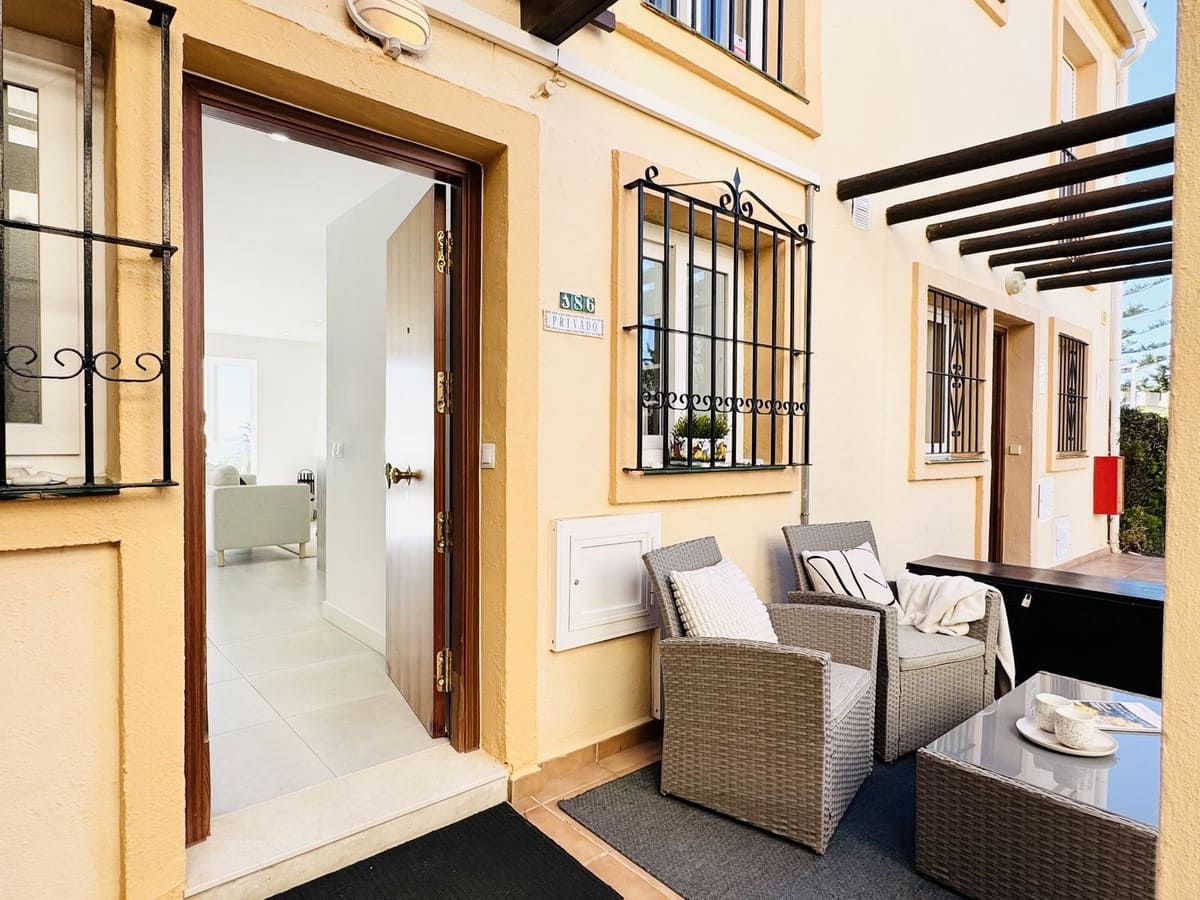 2 sovrum Hus till salu i Mijas Costa med pool - 579 000 € (Ref: 9670507)