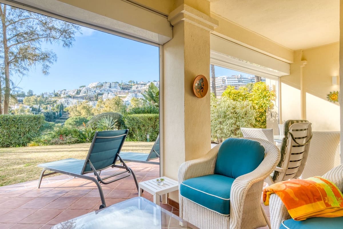 3 bedroom Townhouse for sale in La Quinta with pool - € 695,000 (Ref: 9670510)