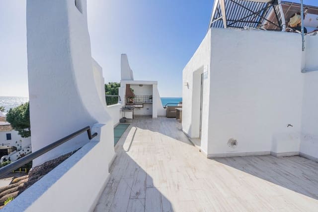 4 slaapkamer Halfvrijstaande villa te koop in Calahonda, Mijas - € 587.000 (Ref: 9670511)
