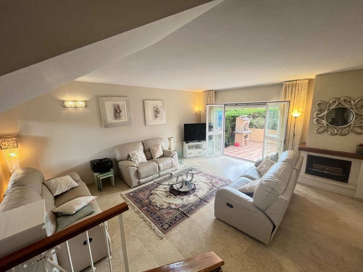 4 slaapkamer Huis te koop in Nueva Andalucia met zwembad - € 670.000 (Ref: 9670515)