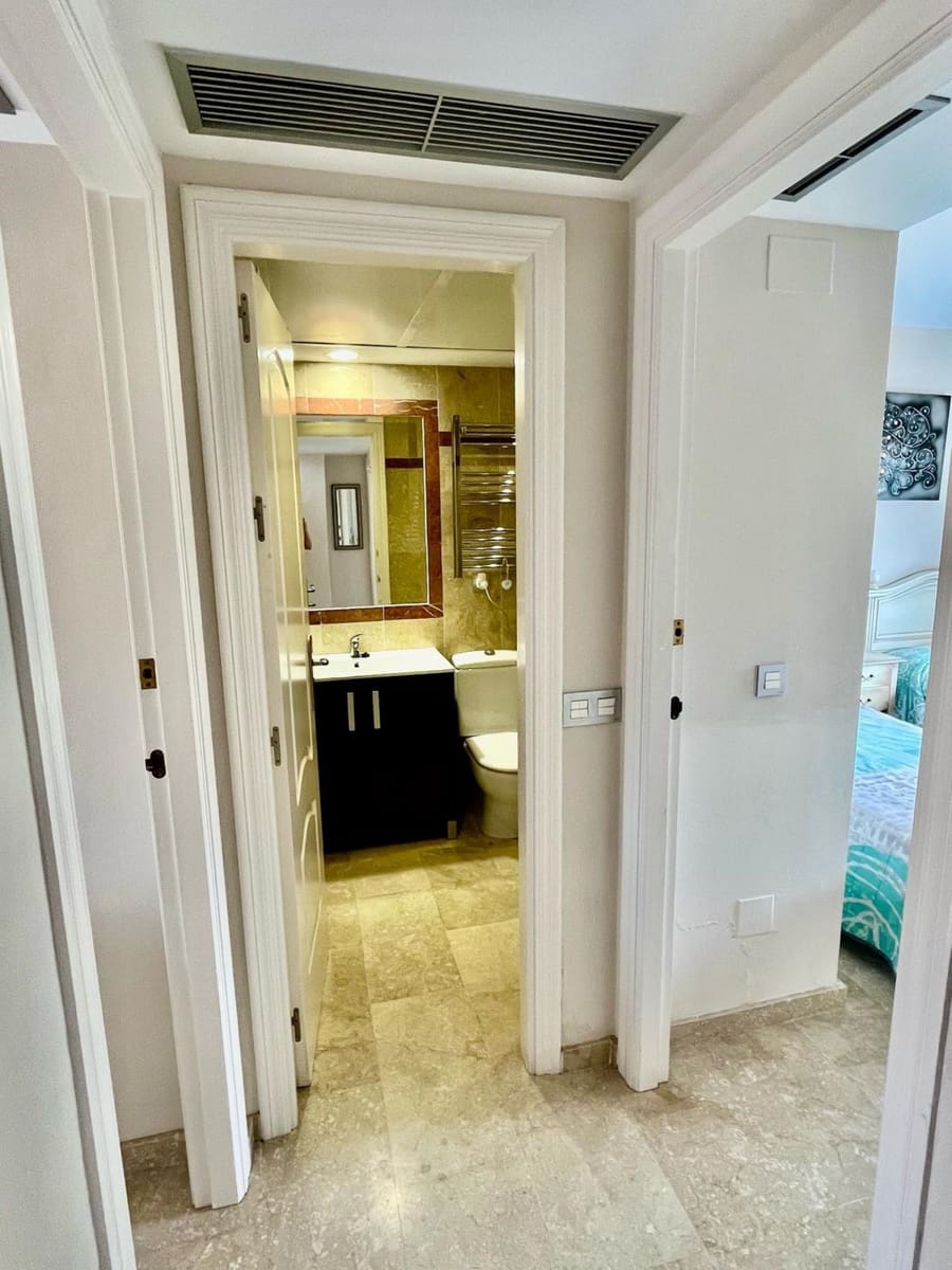 4 slaapkamer Huis te koop in Nueva Andalucia met zwembad - € 670.000 (Ref: 9670515)