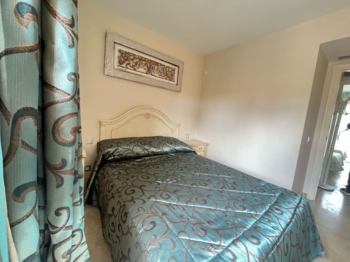 4 slaapkamer Huis te koop in Nueva Andalucia met zwembad - € 670.000 (Ref: 9670515)