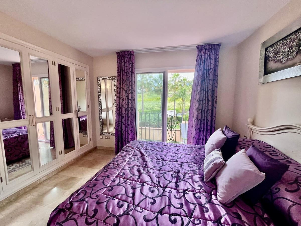 4 bedroom Townhouse for sale in Nueva Andalucia with pool - € 650,000 (Ref: 9670515)