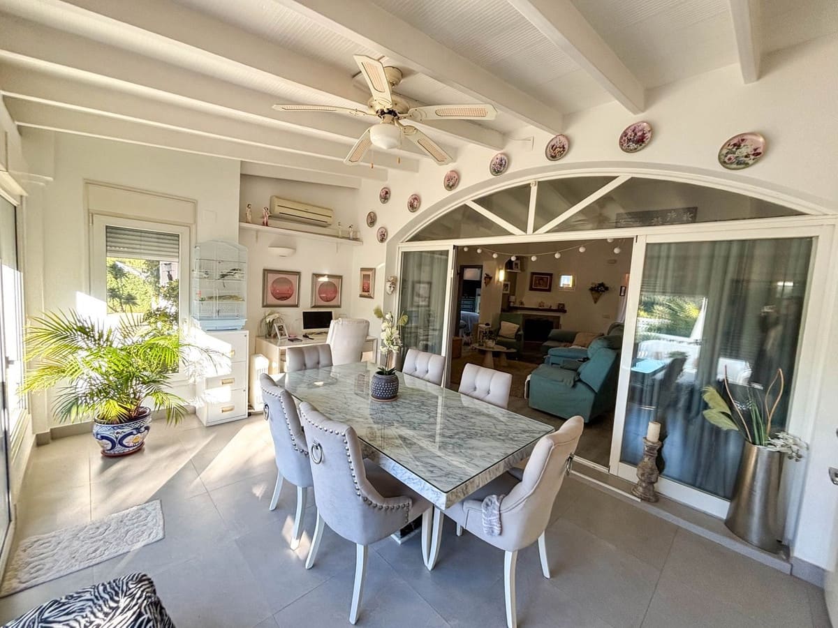 3 Zimmer Finca/Landgut zu verkaufen in Estepona mit Pool - 878.000 € (Ref: 9670519)