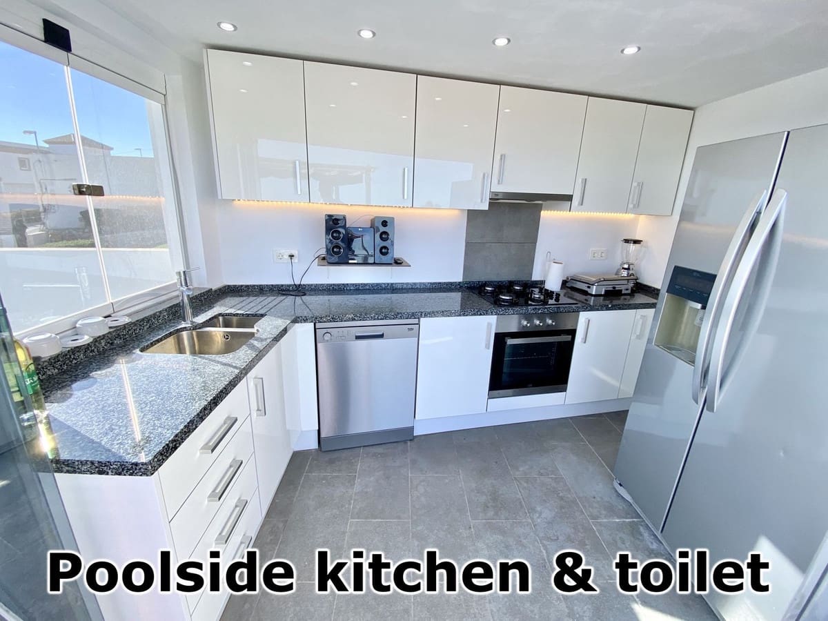 6 sypialnia Willa na sprzedaż w Benalmadena z basenem garażem - 1 395 000 € (Ref: 9674113)