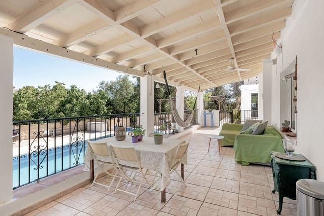 3 sypialnia Finka/Dom wiejski na sprzedaż w Centro, Estepona z basenem - 550 000 € (Ref: 9674114)