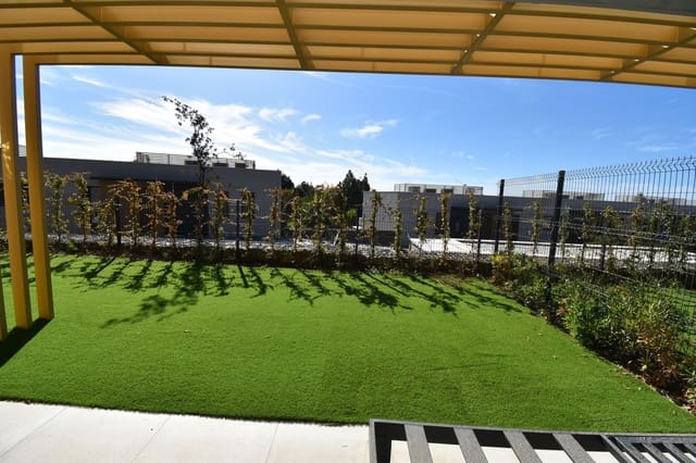 4 soveværelse Byhus til salg i Riviera del Sol, Mijas med swimmingpool - € 1.099.999 (Ref: 9677333)
