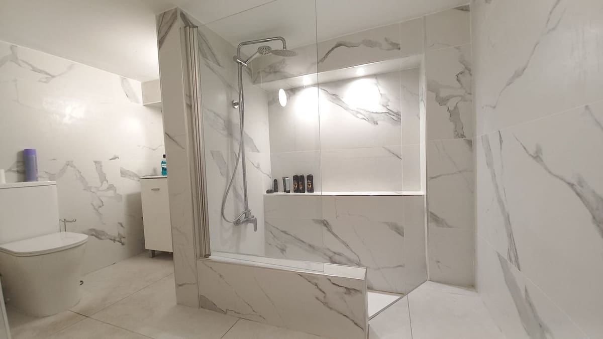 6 bedroom Villa for sale in El Faro with pool - € 749,000 (Ref: 9677335)