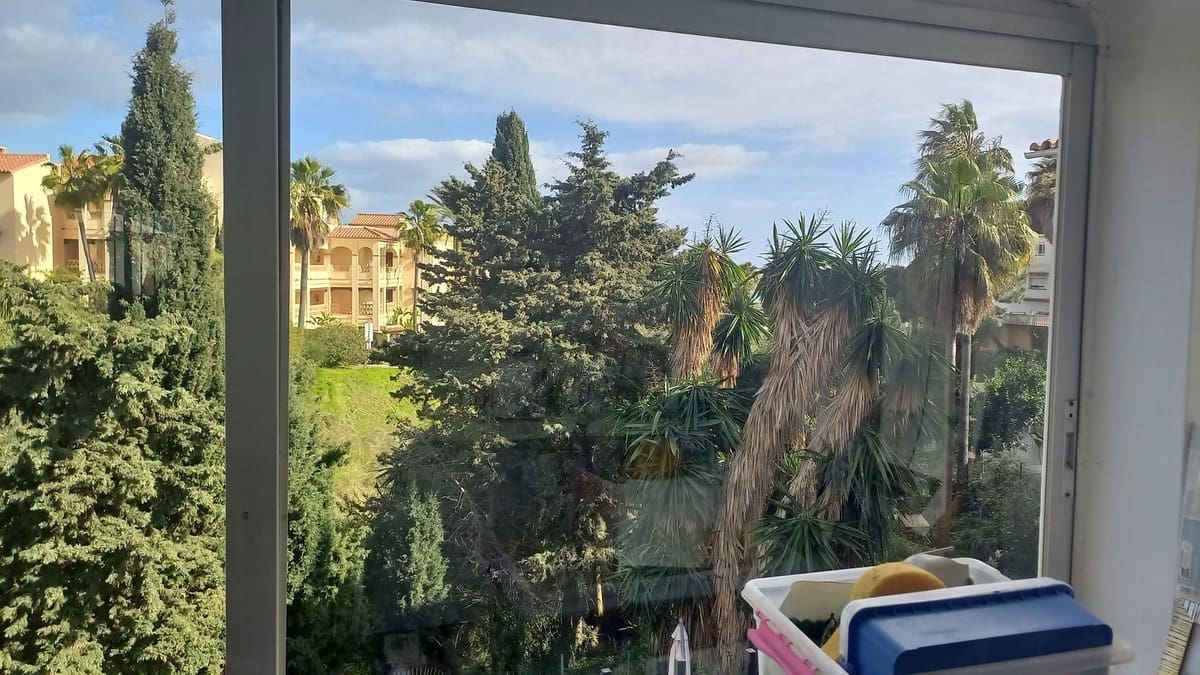 6 soveværelse Villa til salg i El Faro med swimmingpool - € 749.000 (Ref: 9677335)