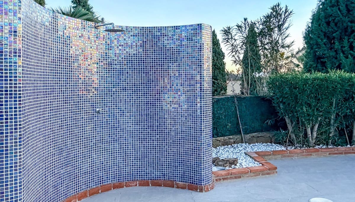 4 makuuhuone Huvila myytävänä paikassa Mijas Golf mukana uima-altaan - 1 150 000 € (Ref: 9677337)