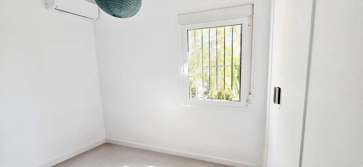 3 soveværelse Villa til salg i Fuengirola med swimmingpool garage - € 1.200.000 (Ref: 9677338)