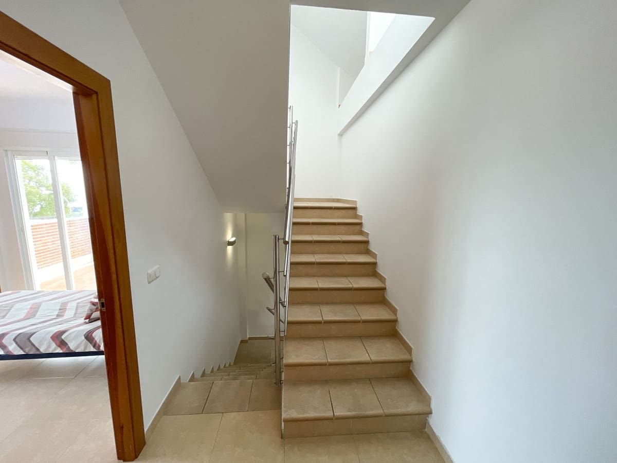 3 soverom Kjedet enebolig til salgs i Benalmadena med svømmebasseng garasje - € 830 000 (Ref: 9677340)