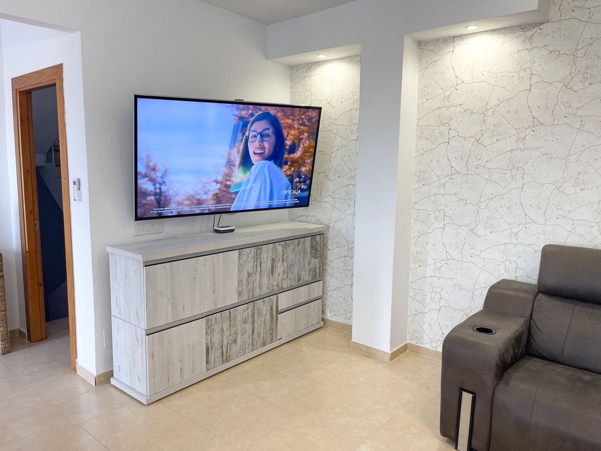 3 soverom Kjedet enebolig til salgs i Benalmadena med svømmebasseng garasje - € 830 000 (Ref: 9677340)