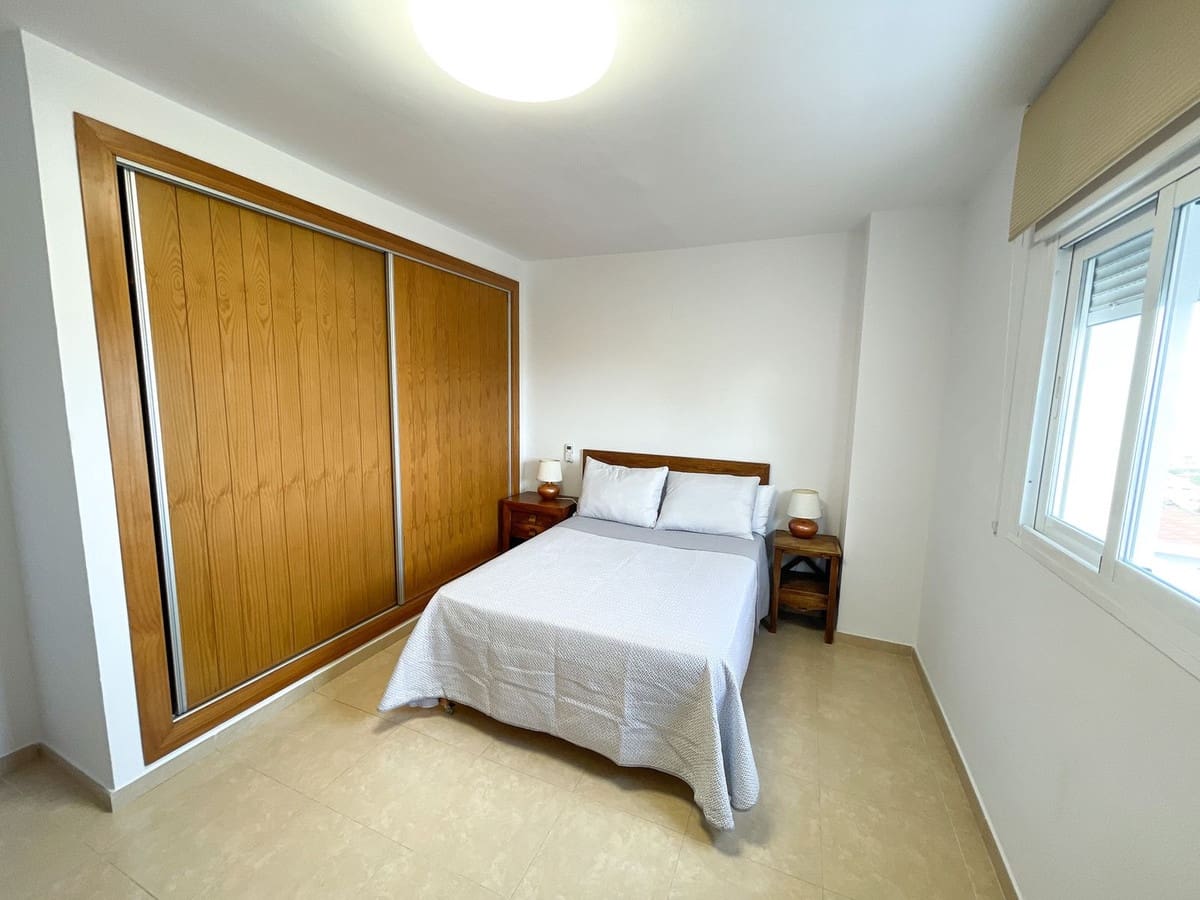 3 soverom Kjedet enebolig til salgs i Benalmadena med svømmebasseng garasje - € 830 000 (Ref: 9677340)