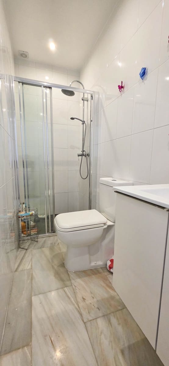 5 camera da letto Villetta Bifamiliare in vendita in La Duquesa / Puerto de la Duquesa con piscina - 749.000 € (Rif: 9677341)