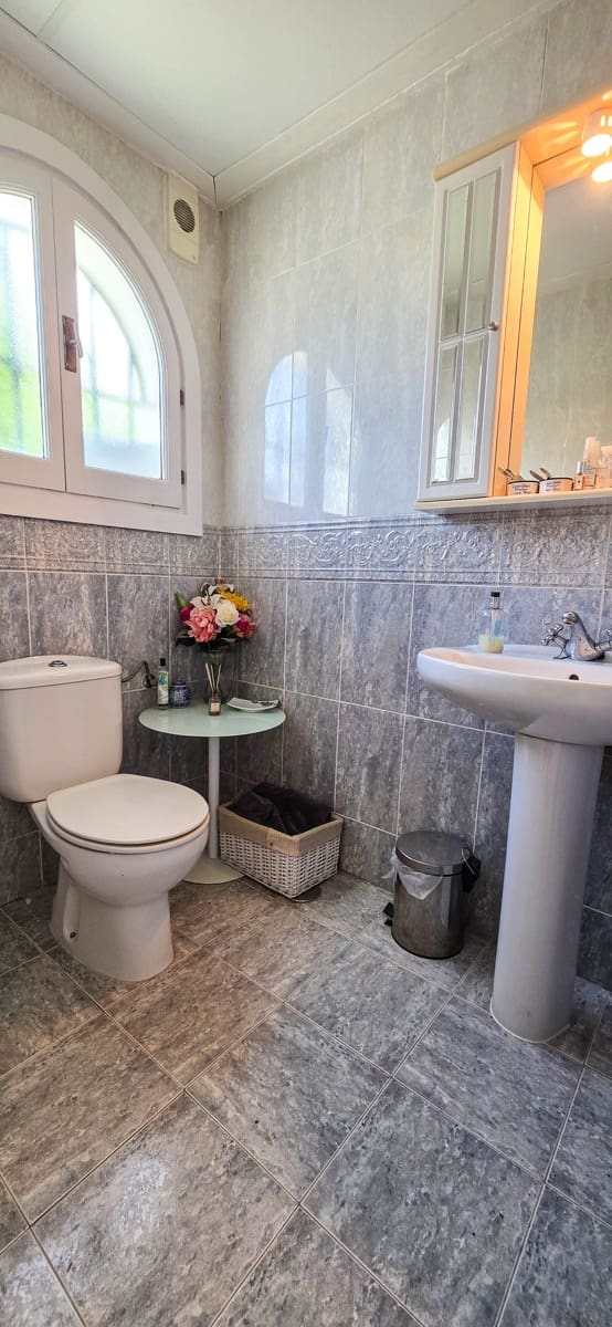 5 camera da letto Villetta Bifamiliare in vendita in La Duquesa / Puerto de la Duquesa con piscina - 749.000 € (Rif: 9677341)