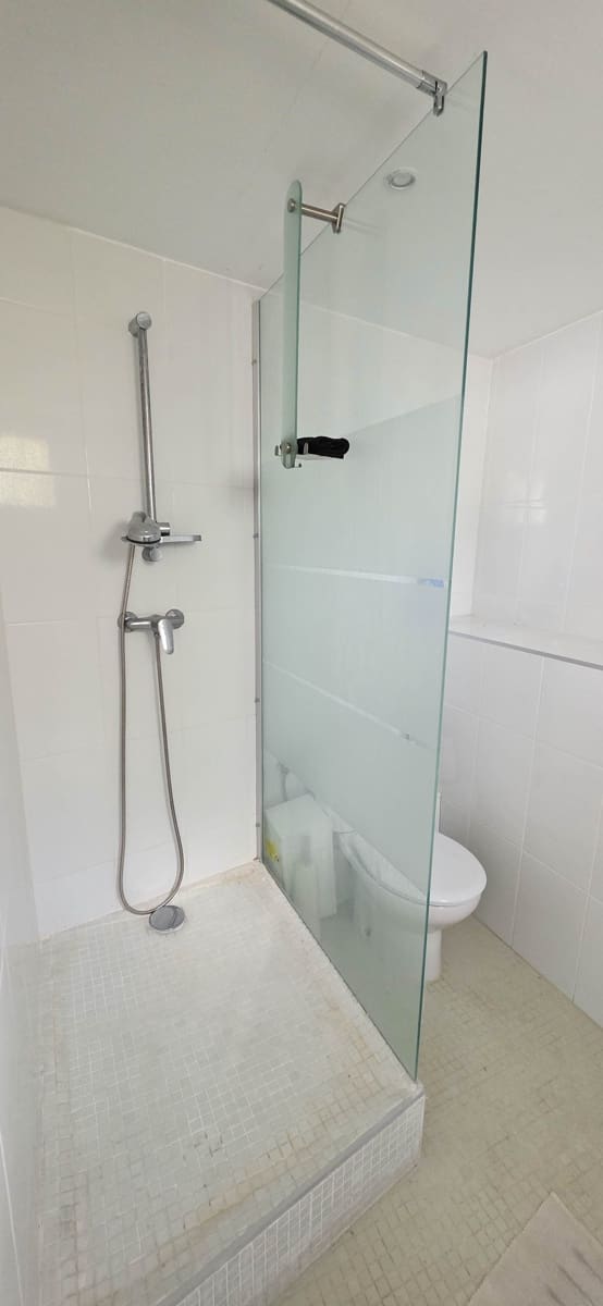 5 camera da letto Villetta Bifamiliare in vendita in La Duquesa / Puerto de la Duquesa con piscina - 749.000 € (Rif: 9677341)