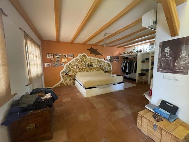 Hotel de 16 habitaciones en Alhaurín el Grande en venta - 3.175.000 € (Ref: 9677342)