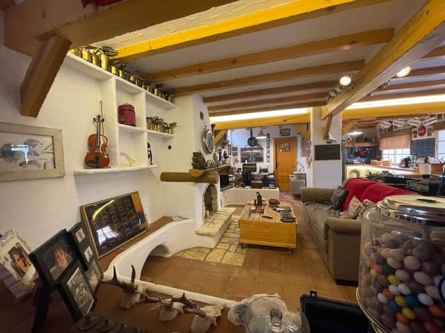 Hotel de 16 habitaciones en Alhaurín el Grande en venta - 3.175.000 € (Ref: 9677342)