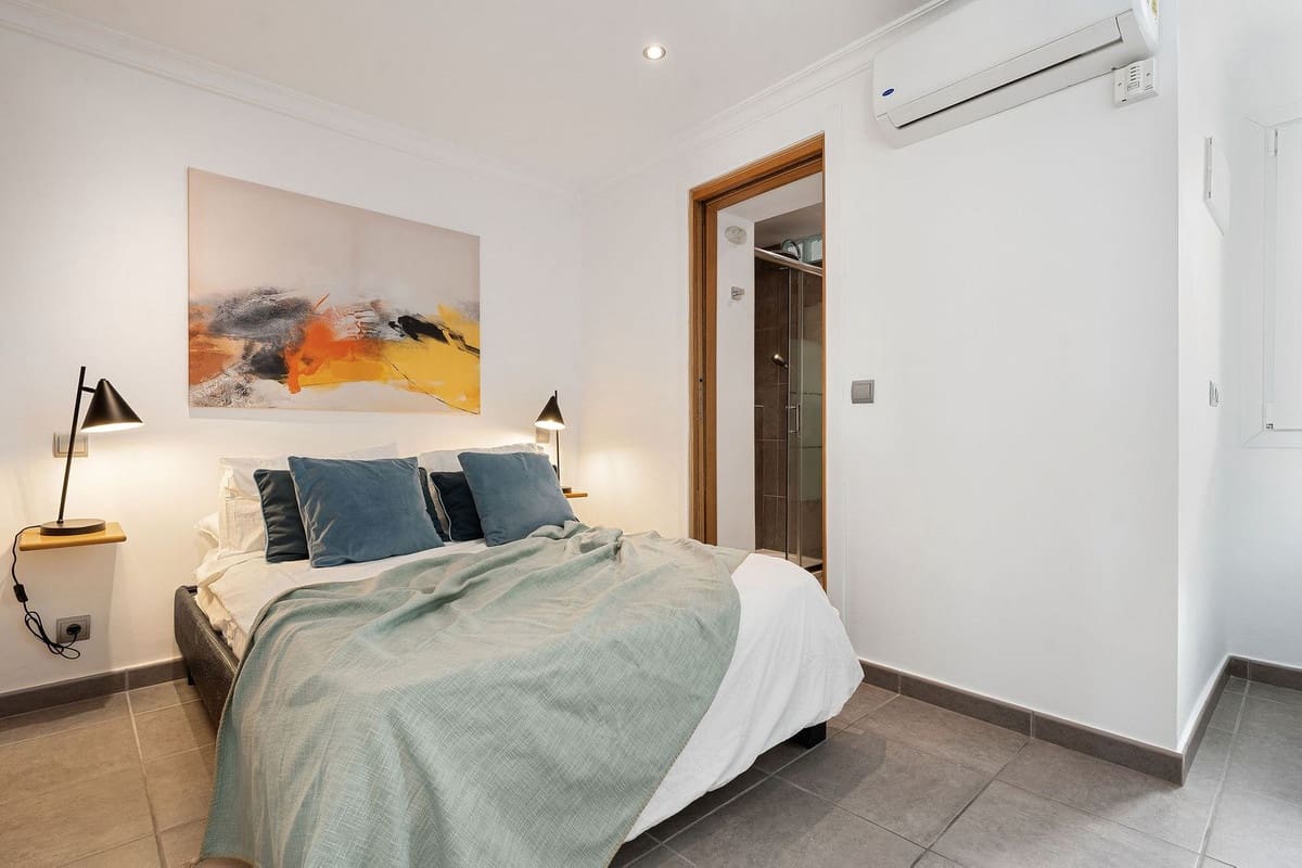 3 quarto Moradia Geminada para venda em Nueva Andalucia - 595 000 € (Ref: 9677349)