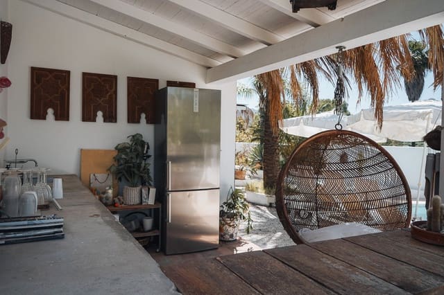 10 bedroom Guesthouse/B & B for sale in Alhaurín el Grande - € 1,395,000 (Ref: 9677350)