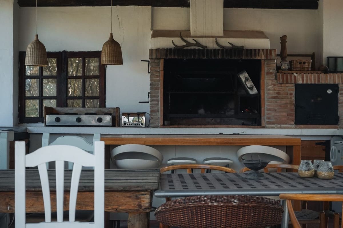 10 bedroom Guesthouse/B & B for sale in Alhaurin el Grande with pool - € 1,395,000 (Ref: 9677350)