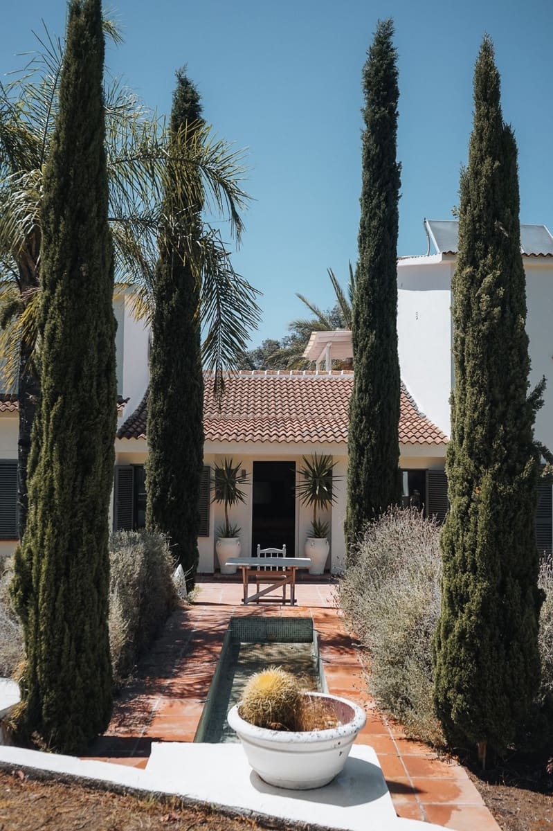 10 bedroom Guesthouse/B & B for sale in Alhaurin el Grande with pool - € 1,395,000 (Ref: 9677350)