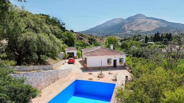 3 Zimmer Villa zu verkaufen in Alhaurín el Grande mit Pool - 649.000 € (Ref: 9677351)
