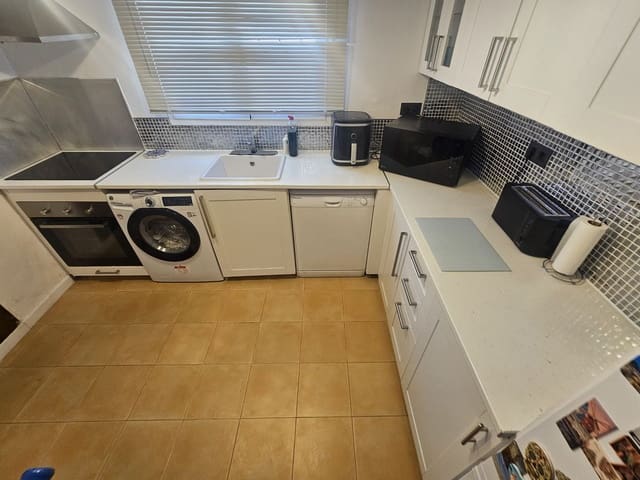 4 soverom Kjedet enebolig til salgs i Riviera del Sol, Mijas med svømmebasseng garasje - € 469 500 (Ref: 9677352)