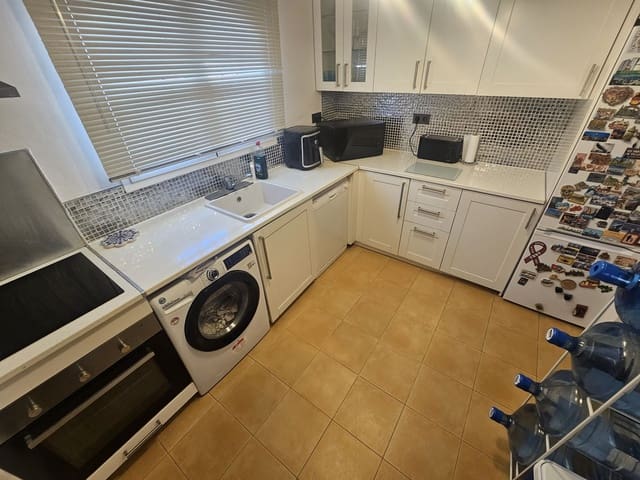 4 soverom Kjedet enebolig til salgs i Riviera del Sol, Mijas med svømmebasseng garasje - € 469 500 (Ref: 9677352)