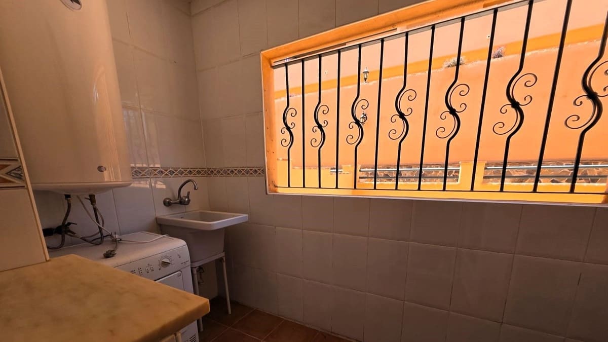 4 Zimmer Haus zu verkaufen in La Cala de Mijas mit Pool Garage - 599.000 € (Ref: 9677356)