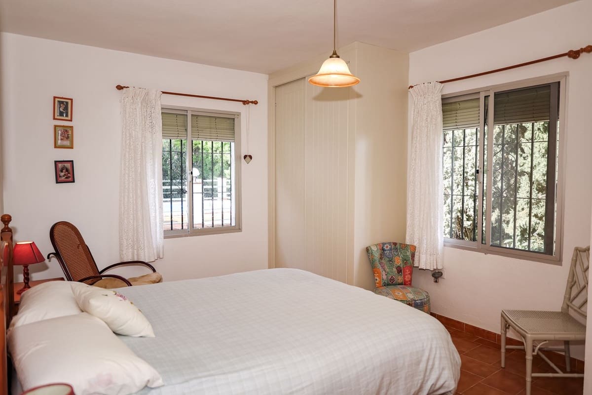 5 Zimmer Finca/Landgut zu verkaufen in Alhaurin el Grande mit Pool - 795.000 € (Ref: 9677359)