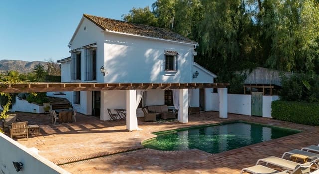 4 soverom Finca/Herregård til salgs i Alhaurín el Grande med svømmebasseng - € 750 000 (Ref: 9677360)
