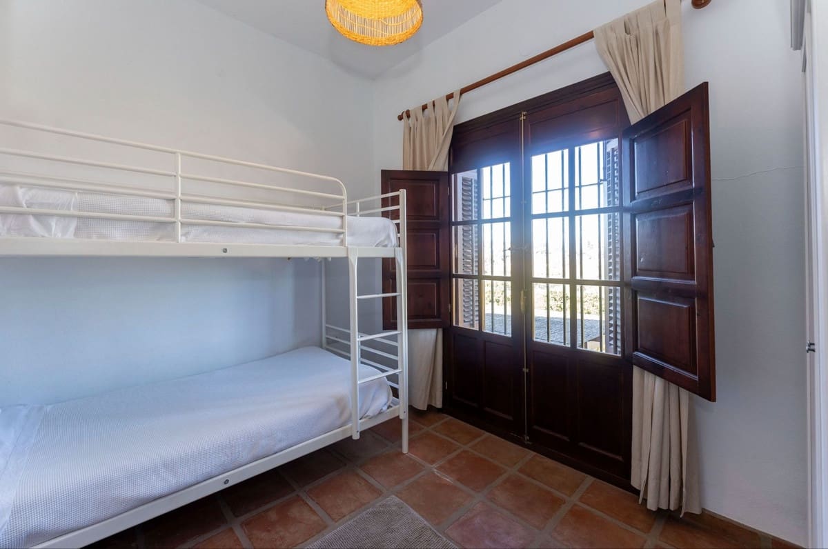 4 soverom Finca/Herregård til salgs i Alhaurin el Grande med svømmebasseng - € 750 000 (Ref: 9677360)