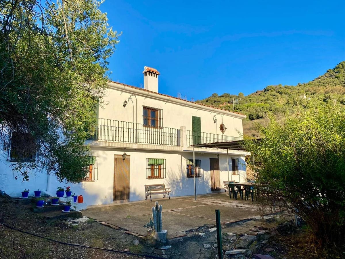 5 bedroom Finca/Country House for sale in Gaucin with pool - € 850,000 (Ref: 9677361)