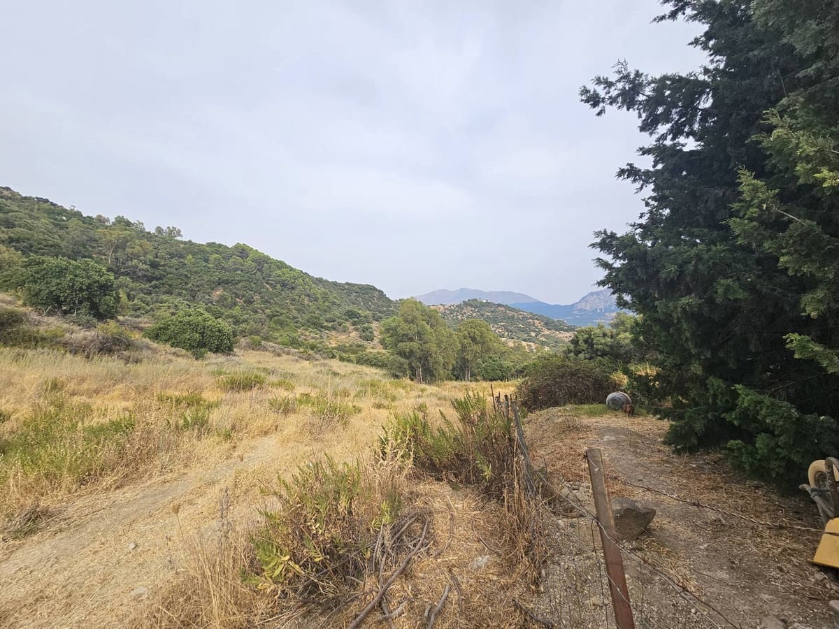 5 bedroom Finca/Country House for sale in Gaucin with pool - € 850,000 (Ref: 9677361)