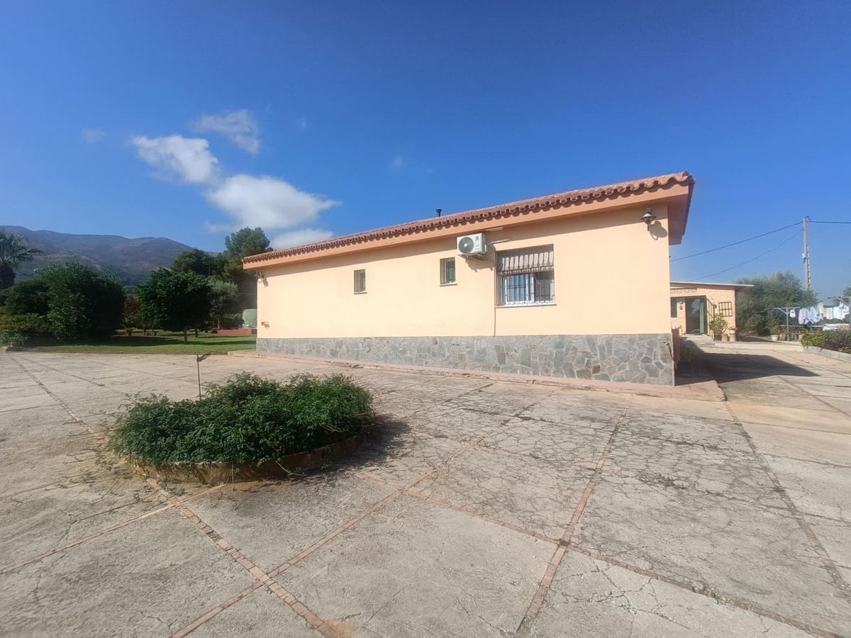 4 soverom Finca/Herregård til salgs i Alhaurin el Grande - € 765 000 (Ref: 9677362)