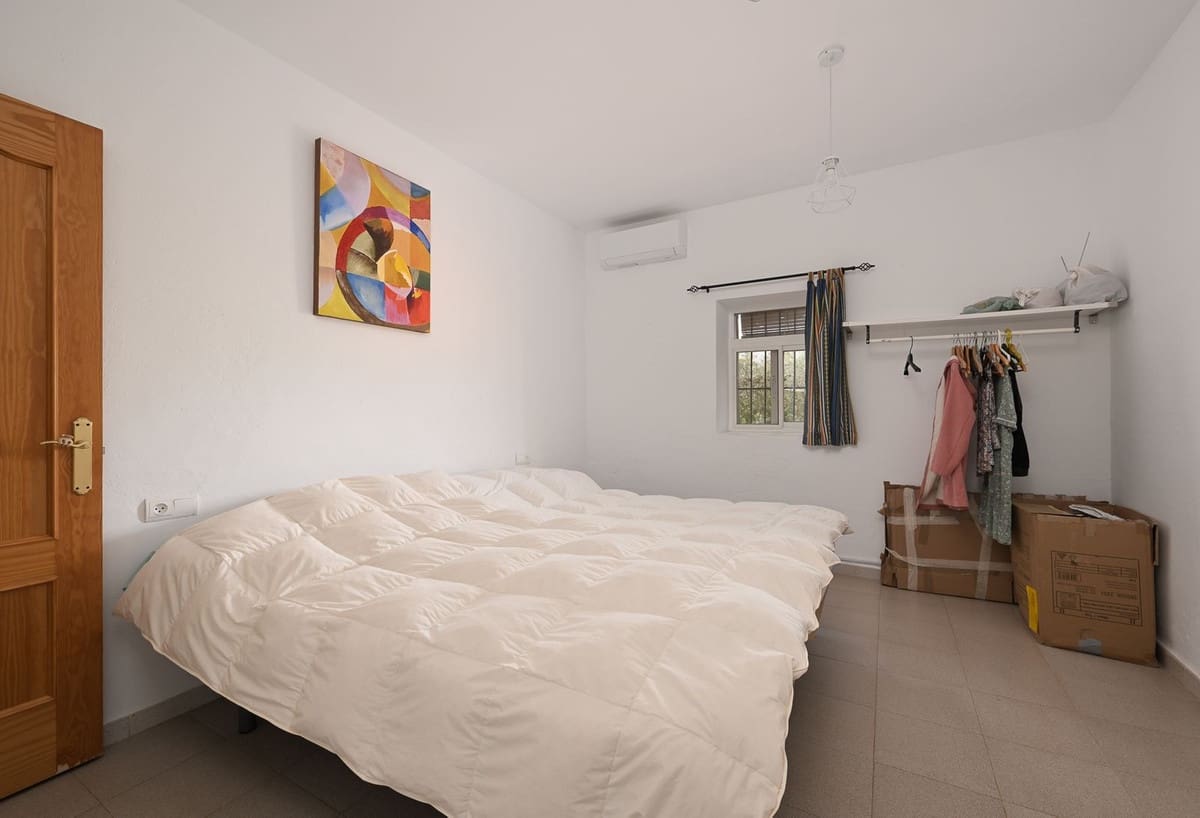 4 bedroom Finca/Country House for sale in Alhaurin el Grande with pool - € 765,000 (Ref: 9677362)