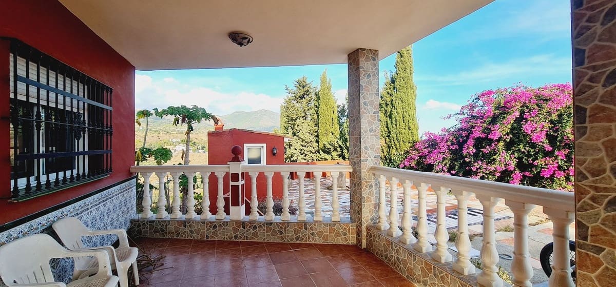 Finca/Casa Rural de 3 habitaciones en Fuengirola en venta con piscina - 950.000 € (Ref: 9677364)